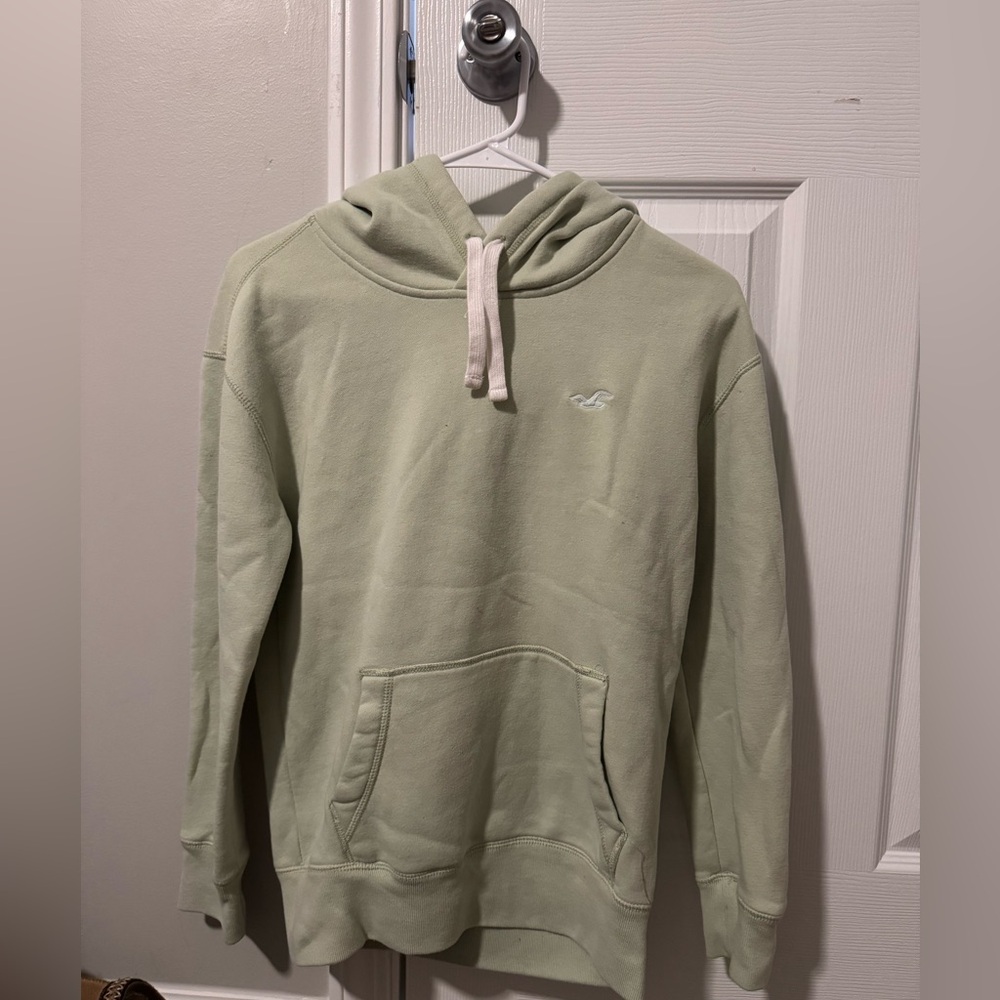 Green hollister sweatshirt